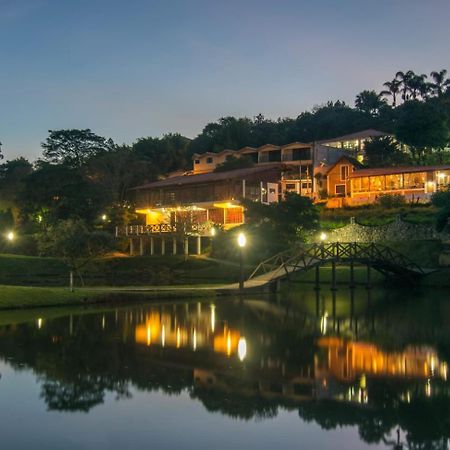 Hospedagem Vila Rica - 500M Do Centro De Cunha Sp Exterior photo